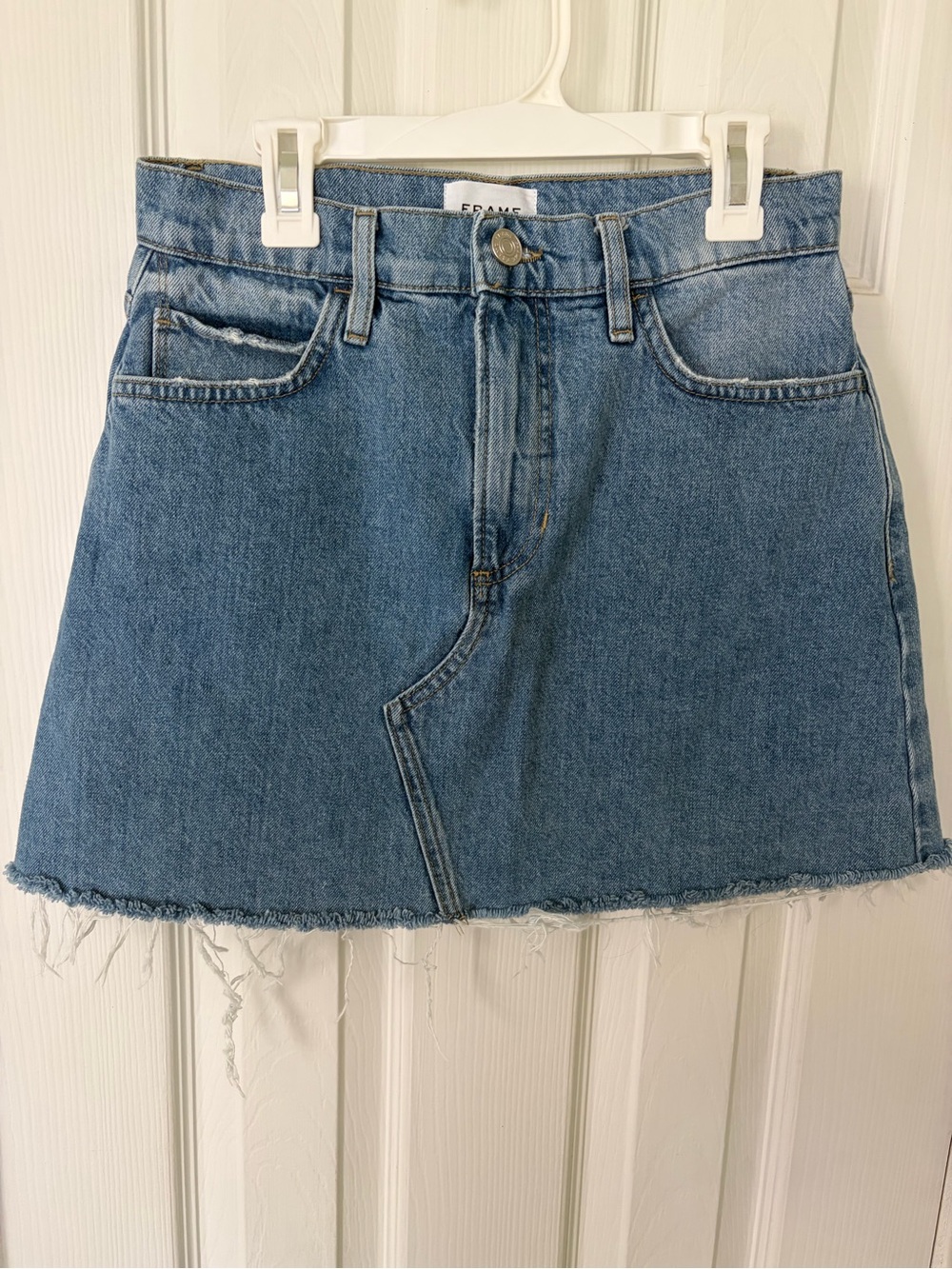 FRAME Denim Mini Skirt – Raw Hem Blue Jean Skirt – Size 26